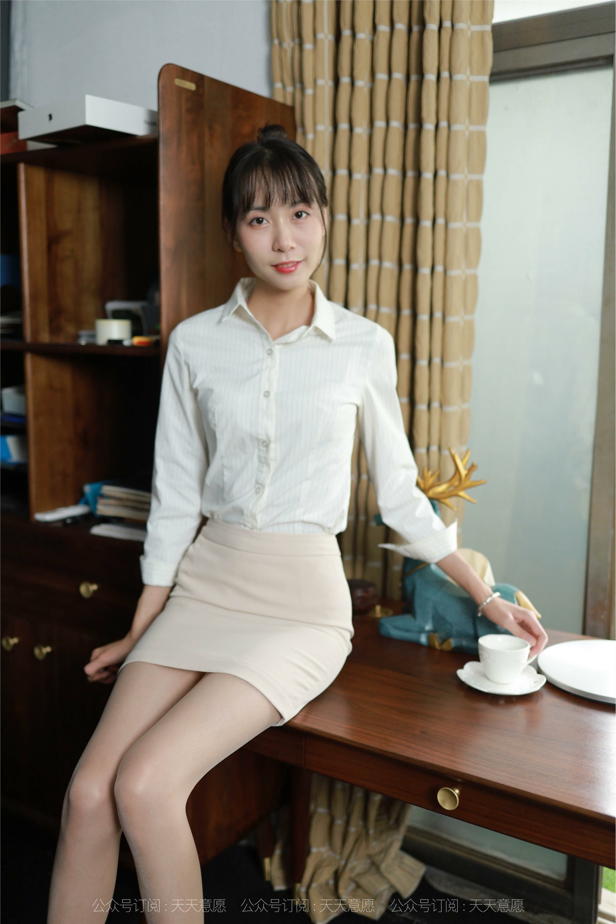 IESS异思趣向  2021.11.08 丝享家969：团团《迷人的金色波纹》